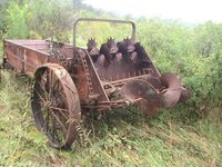 chain_roller-chain-on-farm-manure-spreader_early-1900s_TN_postedbyDCMatt.jpg