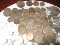 oct 23rd 74 half, 41 wheatie,token, bicen qtr 73 coins sorted.jpg