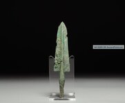 ancient_persian_near_eastern_bronze_age_long_arrow__spear_head_weapon_1_lgw.jpg