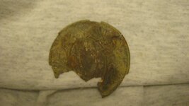 Second Gilt  Button From Colonial Site & Other Stuff 003.JPG
