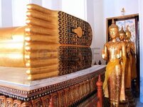 32878150-the-feet-view-of-recline-buddha-statue-display-the-universe-in-thai-ancient-culture-and.jpg