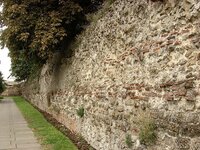 The_Roman_Town_Wall,_Head_Street_to_the_Balkerne_Gate_3.JPG