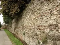 The_Roman_Town_Wall,_Head_Street_to_the_Balkerne_Gate_3.webp