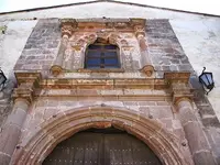 Zacan church facade.webp