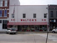 Walton's_Five_and_Dime_store,_Bentonville,_Arkansas.jpg