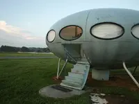 futuro-house-13.webp