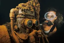 Underwater-discoveries-parent-2-Slide.webp