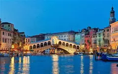 Venice-rialto.webp