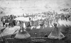 Wounded-knee-Council-of-Indians-Pine-Ridge-1881.webp