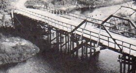 Langola Hwy 10 and half way crossing  Bridge 1910.jpg