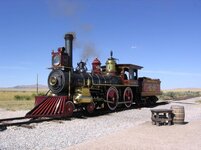 GoldenSpike2005_5.jpg