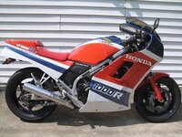 VF1000R.JPG