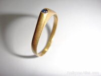 Medieval_Gold_Stirrup_Ring_as509a010b.jpg