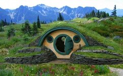 Images-Of-Hobbit-Houses-Pictures-D45.jpg