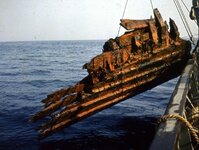 PL0243-Copper-Ship-recovering-part-of-the-hull-photo-Lech-Nowicz.jpg