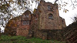 xtamworth_castle_own_exterior_1.jpg