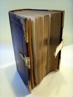 Small-Victorian-Leather-Bound-Book-Of-Common-Prayer-_57.jpg