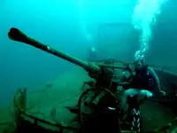 Koh-Tao-Satthakut-Wreck-Diving.webp