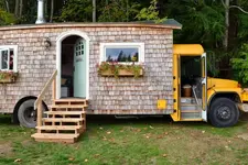 Skoolie-Bus-Conversion-Cocobean-via-smallspaces_about_com.webp