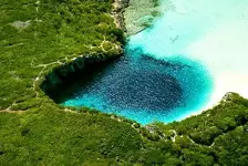 Blue_Hole_Agujero_Azul_Dean.webp