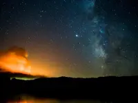 Cal wildfire and milkyway 2017.webp