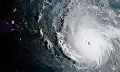 Hurricane-Irma_from-space_PuertoRico-at-left-center_Yucatan-peninsula-at-night-far-left_03.webp