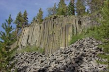 Devils_Postpile_Formation_1742.jpg