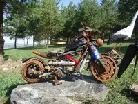 metal+motor+bike.webp