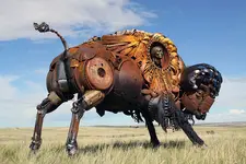 welded-scrap-metal-animal-sculptures-john-lopez-3.webp