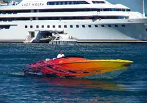 Lady Moura and power boat in Porto Cervo Sardinia_uxga.webp