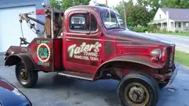 1941-Dodge-Power-Wagon-Wrecker-4.webp