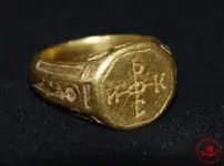 13757a012969b629be900fccbaa6cb1d--byzantine-gold-bulgarian.webp