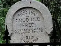 Headstone14.webp