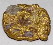 Gold-quartz_placer_nugget,_Lead_SD.webp