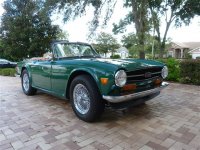 13352136-1972-triumph-tr6-thumb.jpg