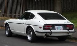 Datsun 240z b.jpg