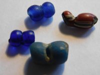 flawed beads 002.JPG