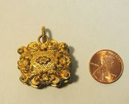 19th-century-Antique-Victorian-Georgian-Gilt-VINAIGRETTE-Pendant.jpg