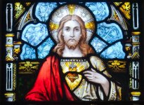 Kildare_White_Abbey_North_Transept_Window_Sacred_Heart_of_Jesus.jpg