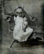 scary-vintage-halloween-costumes-creepy-5.jpg