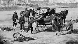 740-ambulance-civil-war.imgcache.rev03ee0d01ff435524b2815025bec0ec1e.webp