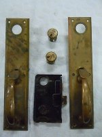 vintage-brass-door-handle-thumb-push_1_02226ae25e31505c454db13befeac0e5.jpg