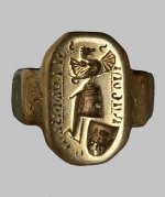 15th century Medieval gold ring.jpg