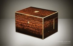 antique-jewellery-box-01-1-700x438.jpg