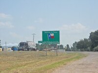 texas welcome sign.JPG