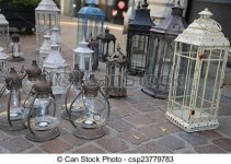 lanterns-and-lights-for-sale-at-flea-pictures_csp23779783.jpg