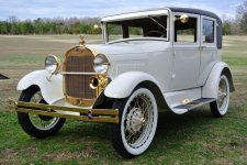 1928_ford_model_a_base-pic-6171594854925242710-640x480.jpeg