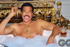 Lionel-Richie-01-GQ-10Jul15_gavinbond_b.jpg