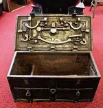 16th-century-armada-chest.webp