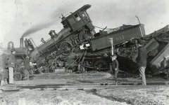 Street-Stories-train-wreck.jpg